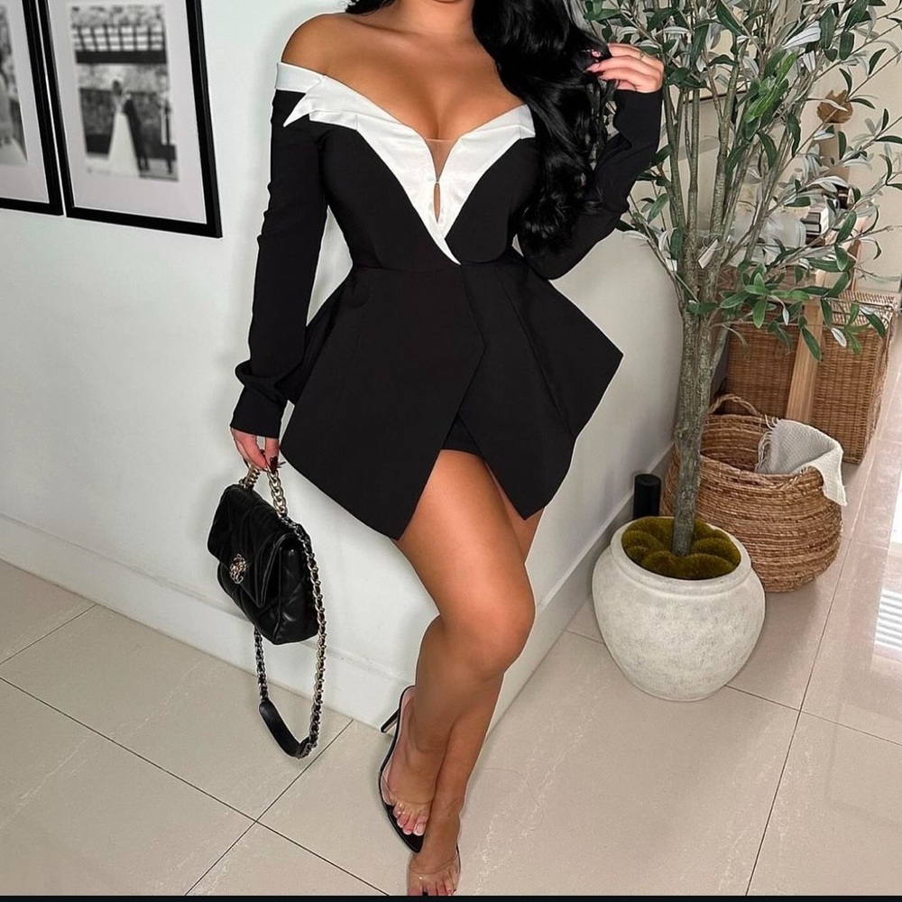 Chic Black Tuxedo-Style Off-Shoulder Peplum Mini Dress